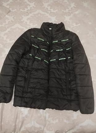 Демисезонная куртка на подростка