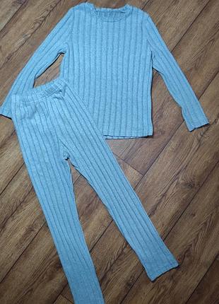 Дитячій костюм плюш в рубчик на дівчинку 6-8 роки