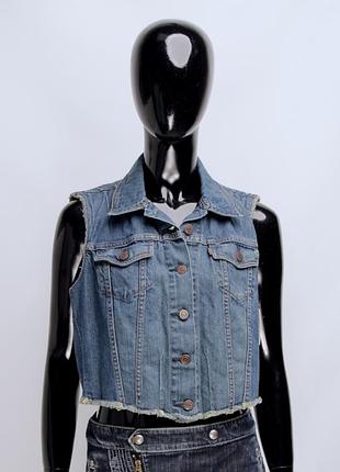 Крутезна жіноча вінтажна джинсова жилетка levis