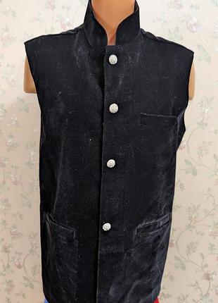 Жилет бархатний