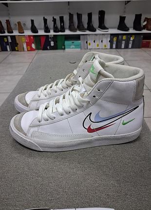 Кроссовки nike blazer