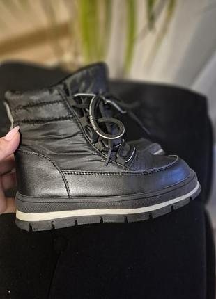 Зимние теплые ботинки для девочки /19,5 см