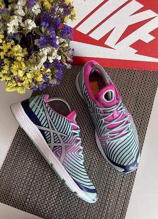 Оригинальные легкие кроссовки в сетку asics