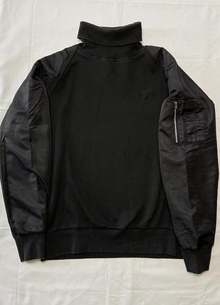 Світшот з рукавами як бомбер daily paper