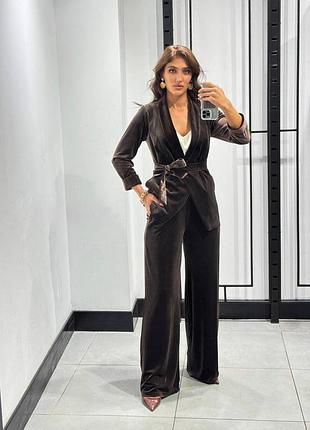 Женский брючный бархатный костюм