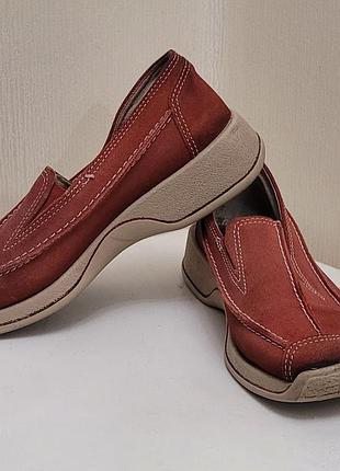 Замшевые туфли