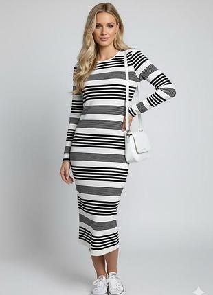 Платье черно белое в полосу, reserved новое