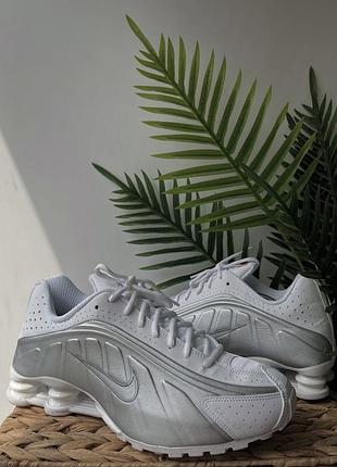 Кросівки nike shox