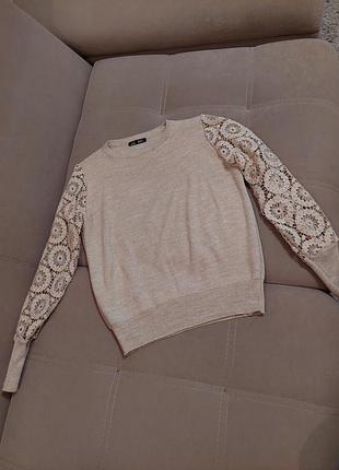 Кофта женская бежевая.