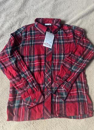 Яскрава сорочка