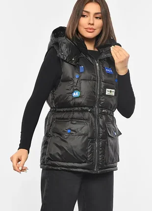 Жилетка женская черного цвета