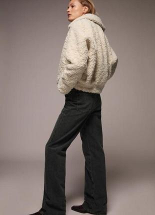 Куртка zara oversized меховая не натур. молочная