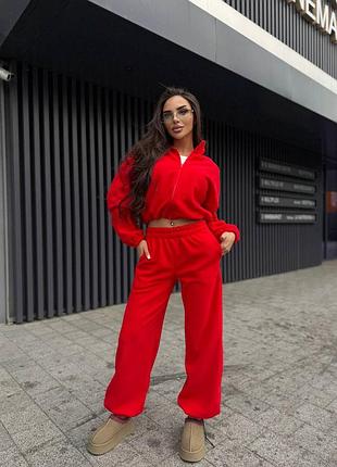 Женский костюм (кофта + штаны)