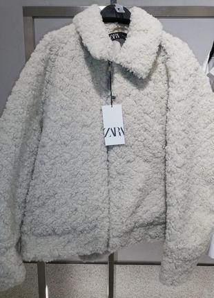 Куртка zara oversized меховая не натур. молочная6 фото