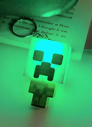 Брелок-светильник minecraft creeper led, зеленый свет