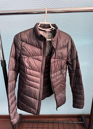 Жіноча куртка puma