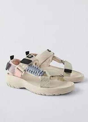 Босоножки сандалии