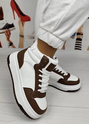 Зимові кросівк