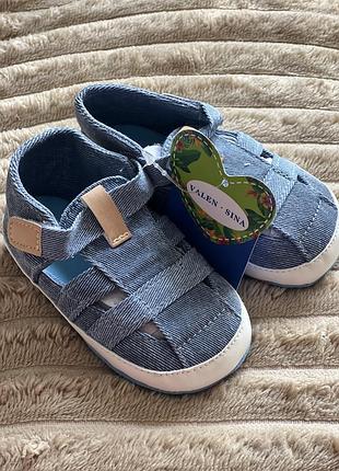 Пара дитячих літніх  текстильних сандаликів