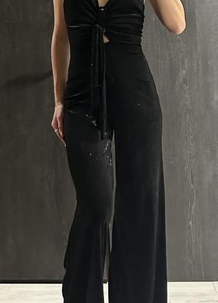 Блискучий чорний комбінезон