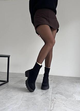Ботинки зимние эко замшевые на массивной подошве каблуках черные 235
