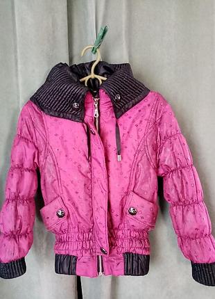 Куртка розмір 32,34 (7-9 років)