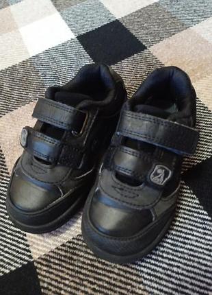 Кожаные кроссовки туфли tu,24p(15cm)