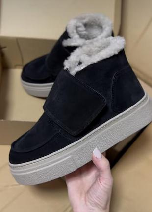 Крутезные зимние замшевые ботинки