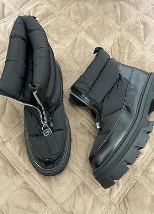 Новые тёмные осенне- зимние ботинки 41 р