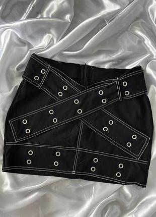 Чорна готична міні спідниця з ременями y2k goth alt