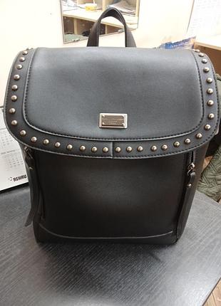 Рюкзак новый ,стильный экокожа