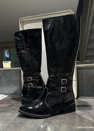 Лакові сапожки труби