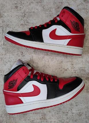 Кроссовки jordan 1 mid alternate bred toe оригинал джордан высокие кожаные