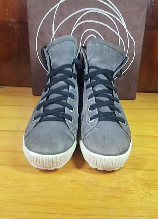 Кроссовки женские, 41р.