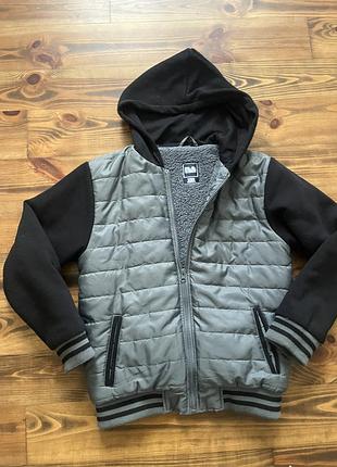 Куртка на осінь- зиму
