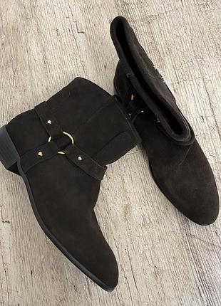 Новые замшевые модные ботинки казаки осень весна 41 р