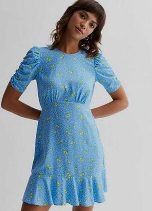 Сукня жіноча