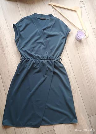 Коротка синьо-зелена сукня на запах від мohito р.xs