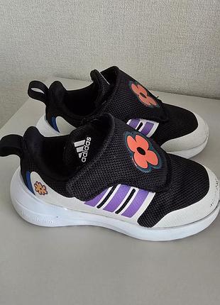 Кросівки adidas 4