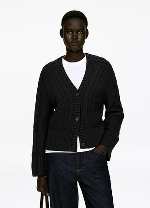 Кардиган жіночи arket cable-knit wool cardigan / м