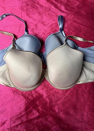 Бюстгалтер