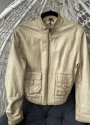 Бомбер шкіряний жіночий