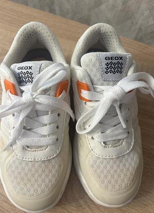 Кросівки geox