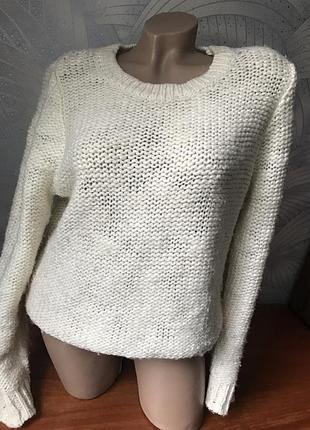 Свитер пуловер