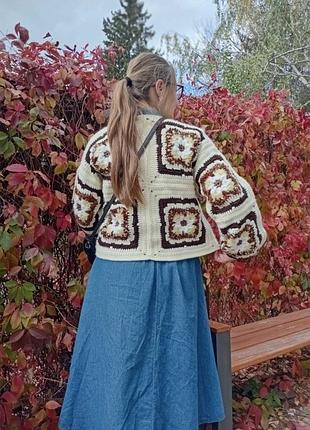 Кардиган бабусин квадрат, ручна робота.