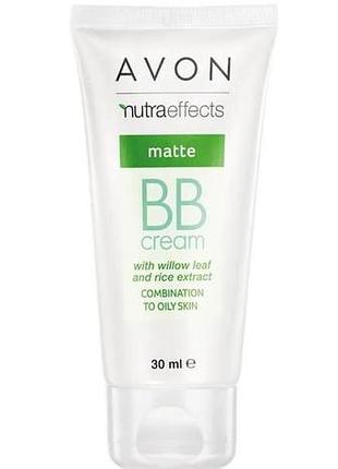 Матирующий вв-крем avon extra light 30 мл