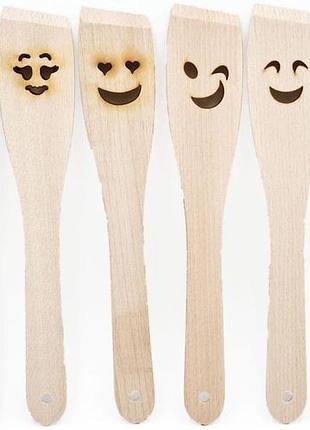 Лопатка кухонная деревянная с декором 30 см