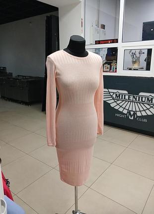 Женское трикотажное платье