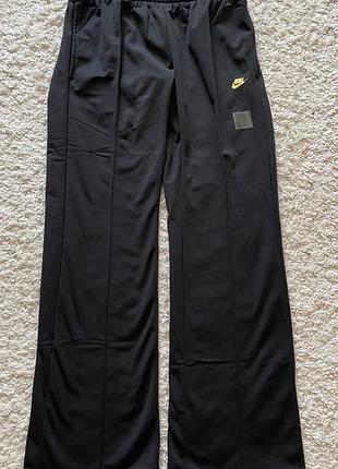 Жіночі утеплені штани nike