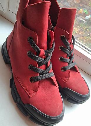 Черевики напівчоботи жіночі натуральні